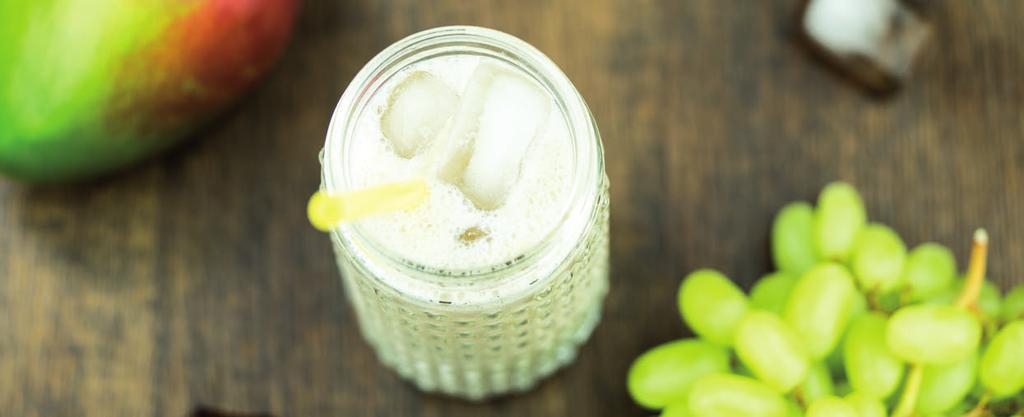 Mangové pohlazení 2 porce 5 minut snadné cca 665 kj / 158 kcal na porci y 14 g sacharidy 18 g tuk 3 g vláknina 3 g n 4H COMPLEX PROTEIN kakaový (1 odměrka) n ½ nakrájeného manga n 10 kuliček