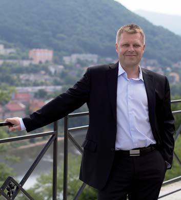 s. pořizuje nové automaty na výdej jízdenek Od 1. 3.