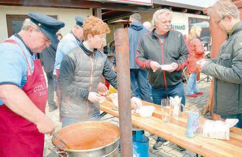 Další ingredience si museli přivézt sami, prozradila Petra Ondrejková, hlavní organizátorka akce.