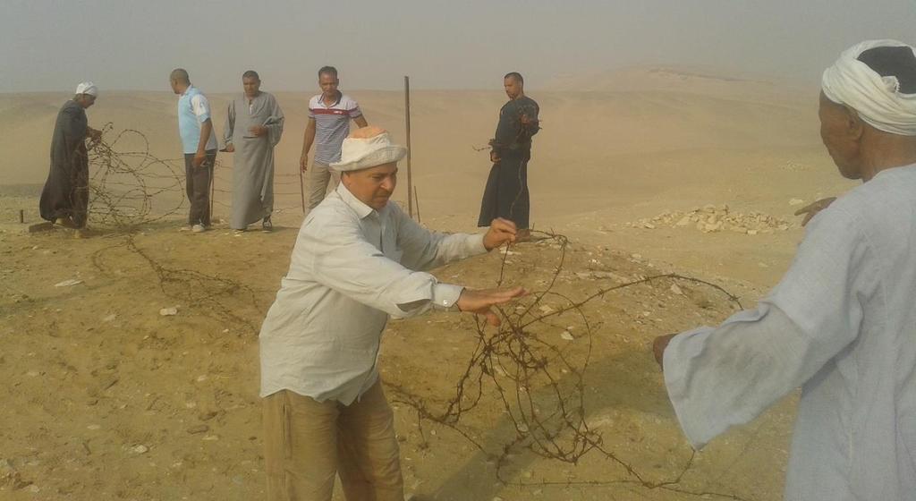 DENÍK Z ABÚSÍRU Když odlétal Vladimír Brůna, člen katedry informatiky a geoinformatiky FŽP UJEP na podzim v roce 2001 poprvé na archeologickou expedici Českého egyptologického ústavu FF UK Praha,