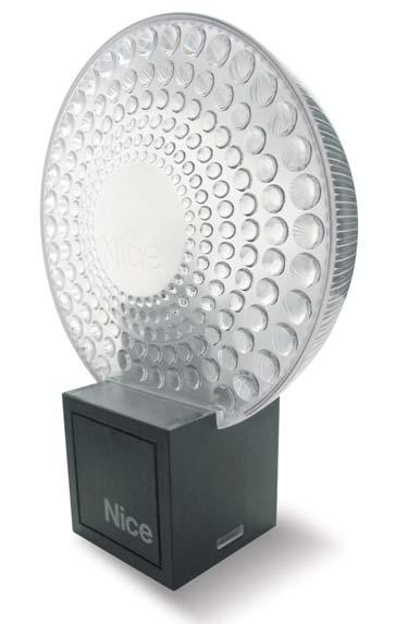 MOONLIGHT Výstražná lampa se světlem. Vyrábí se pro různá napětí elektrického napájení: 230 Vac, 24 Vdc a 2 Vdc. Praktická: může být nainstalovaná v libovolné pozici.