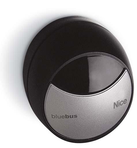 MOONBUS BLUEBUS Synchronizované fotobuňky, pevné nebo směrově nastavitelné, vybavené technologií BlueBUS.