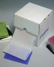 Box na mikrodestičky Nunc Hliníkový vertikální box s výškově nastavitelnými policemi pro skladování a přenášení mikrodestiček se vzorky. Ideální do mrazících boxů.