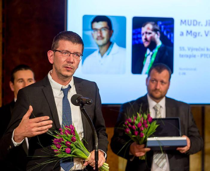V neposlední řadě je to místo pro setkávání s odléčenými klienty i lidmi, kteří se chtějí jen tak přijít podívat do nejmodernějšího centra v Evropě.