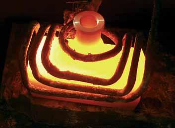 Vysokovýkonná řada Mechanické příslušenství Příklad použití: měření teploty při indukčním tvrzení V současné době zaujímá tepelné opracování při zpracování kovů důležitou roli.