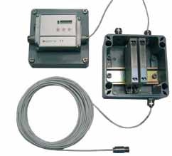 Kompaktní řada Příklad zařízení: mobilní měřící systém pro analýzu materiálu Mechanické příslušenství Systém Optris CTtrans kombinuje infračervený teploměr Optris CT LT s infračerveným zářičem.