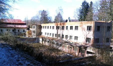 Jenže oni nevěděli, že po léta pili u řeky minerálku jako přepad z pramene Jakub a Ivan, která mohla mít poněkud jiné složení rozpuštěných příměsí, než Ida 1.