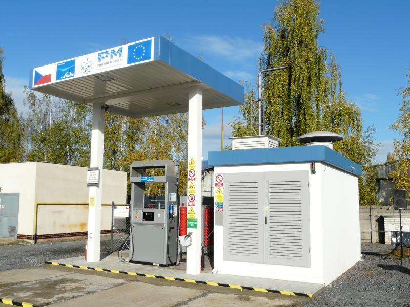 Oba projekty jsou spolufinancovány z ERDF (European Regional Development Fund) a z rozpočtu ČR z kapitoly Ministerstva Dopravy ČR (program Úspory energie a využití alternativních paliv v resortu