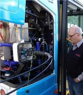 Autobusu bude tankování vodíku trvat přibližně deset minut.