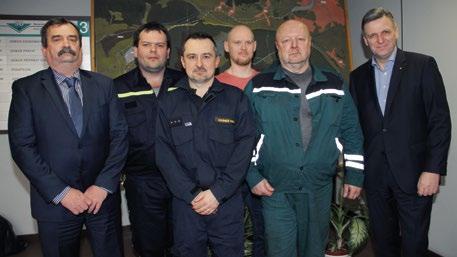AKTUALITY OKAMŽITOU POMOCÍ PŘISPĚLI K ZÁCHRANĚ ŽIVOTA Mezi zaměstnanci Severočeských dolů jsou naštěstí lidé, kteří operativně, rychle a bez váhání poskytnou náležitou předlékařskou první pomoc.