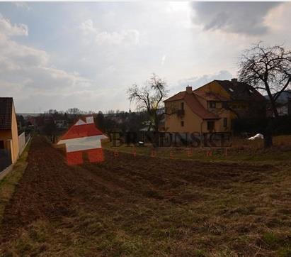 Veverská Bítýška je napojena na IDS, má vlastní plnou občanskou vybavenost (škola, školka, nákupní středisko, lékáři, vyhlášené restaurace), v blízkosti cca 7 km je i golfové hřiště. Aktualizace:20.