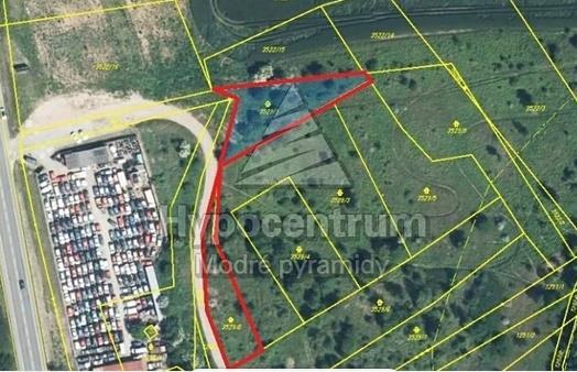 m² Nabídková cena: 496 740 Kč Popis: Pozemky se nachází poblíž Kuřimi. Jejich využití je v současné době zemědělské.