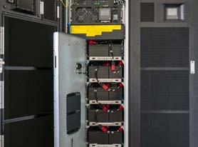 ČHMÚ NÁVRH A REALIZACE ZÁLOŽNÍHO NAPÁJENÍ NOVÉHO DATOVÉHO CENTRA Návrh řešení, dodávka a instalace UPS o výkonu 60 kva a 120 kva pro nové datové centrum Českého