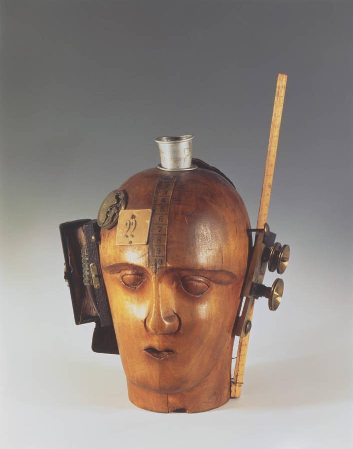 Příloha 3: Raoul Hausmann: Mechanická hlava