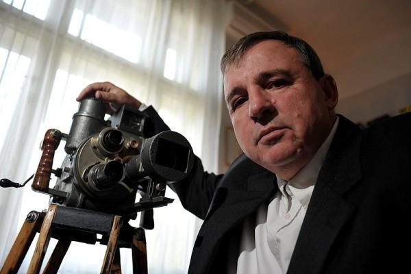 Přibližně ve stejné době, kdy jste končil studium, probíhala v Jugoslávii kritika vlny tzv. černého filmu. Byl jste vy nebo vaši kolegové později jakkoli omezován například ze strany cenzury?