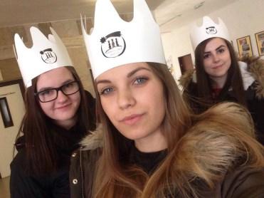 Stalo se K+B+M 2017 Sedm tříčlenných skupinek koledníků z řad studentů VOŠS se zapojilo 5. a 6. ledna 2017 do Tříkrálové sbírky (pořadatelem sbírky je každoročně Charita České republiky). 1.