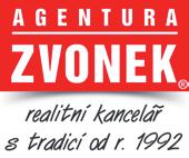 Bytový dům je umístěný v centru sídliště Trávníky, obklopen zelení. Z hlediska občanské vybavenosti je výhodou např.