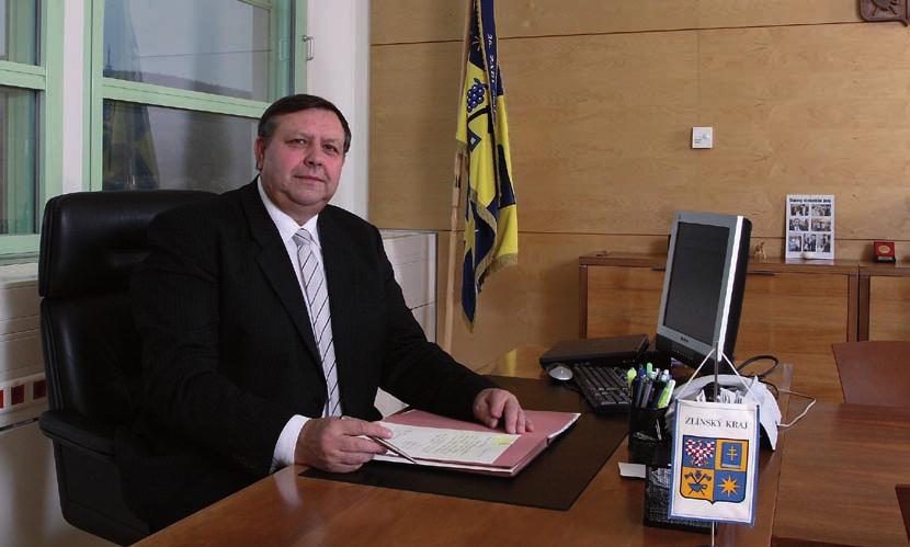 rozhovor s hejtmanem Zlínského kraje stanislavem Mišákem Hejtman Stanislav Mišák: POLITIKA MĚ DOSLOVA POHLTILA Novým hejtmanem Zlínského kraje se stal po listopadových volbách do krajského