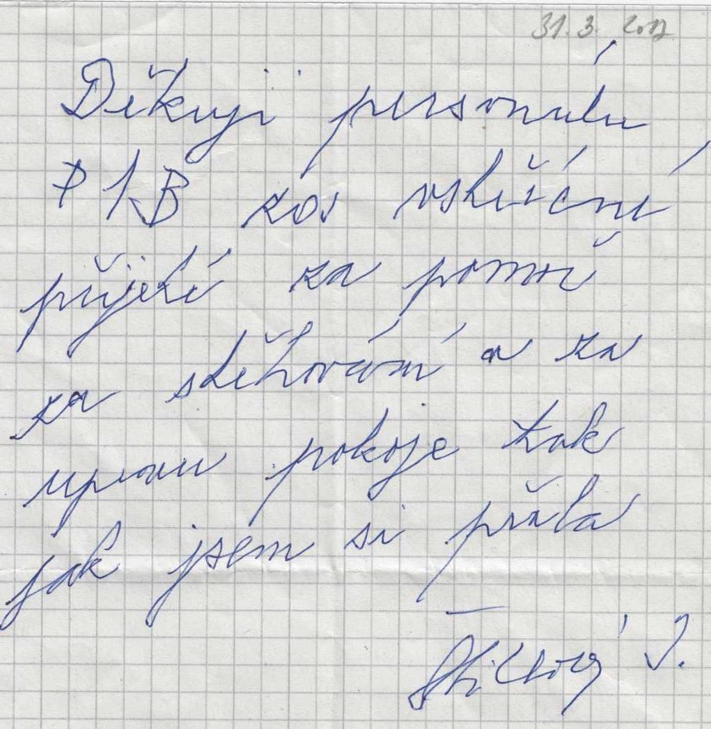 chválit.