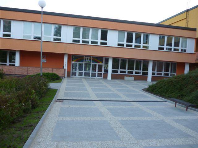 VÝROČNÍ ZPRÁVA o činnosti školy za školní rok 2013/2014 (zpracována dle 10 odst. 3 školského zákona č.561/2004 Sb., v platném znění a podle 7 vyhlášky č.15/2005 Sb.