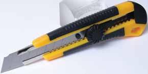 R00, R002, R003, R004 L8 8 mm 2 L4 9 mm ODLAMOVACÍ NŮŽ CUTTER 24 24 037 + čepelí / blades ODLAMOVACÍ NŮŽ CUTTER 30 L8 8 mm,