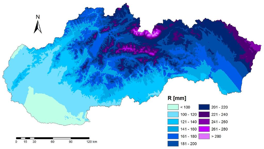 Obr. 3 Priestorové rozloženie mesačných úhrnov atmosférických