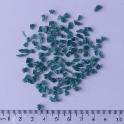 6.3 PET a HDPE Hmotnost částice PET: 0,0117 g Průměr částice PET: 2,51 mm Hustota PET: 1,41 g/cm 3 Hmotnost částice HDPE: 0,0186 g Průměr částice HDPE: 3,35 mm Hustota HDPE: 0,95 g/cm 3 Obrázek 22
