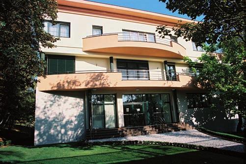 NA TRHU S OSIVY NA TRHU S OSIVY Úvod 1 9 9 0 2 0 1 5 1 9 9 0 2 0 1 5 Vážení obchodní přátelé, předkládáme Vám velkoobchodní ceník naší společnost, která v roce 2015 oslaví 25 let na trhu s osvy.