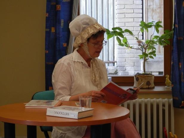 Knížka pro prvňáčka Projekt Už jsem čtenář Knížka pro prvňáčka si klade za cíl naučit děti už od první třídy navštěvovat a využívat knihovnu ve svém okolí.