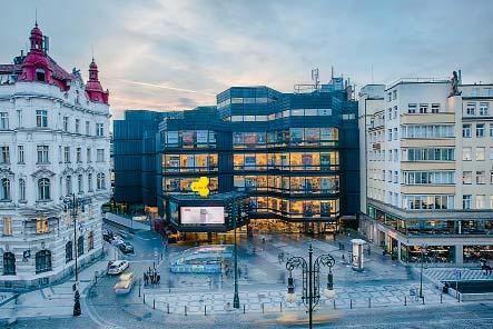 praha centrum Denní zpravodajství na www.nasepraha.cz ČÍSLO VYDÁNÍ 8 dětí se v Praze zranilo během požáru. Během prvního pololetí roku 2017 pražští hasiči evidují celkem 1052 požárů.