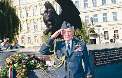 Oldřich Lomecký (TOP 09), starosta MČ Praha 1 Letní prázdniny zakončí Obléhání Prahy Švédy na Kampě Ještě než letní prázdniny skončí a začne další školní rok, budou si moci děti poslední srpnový den