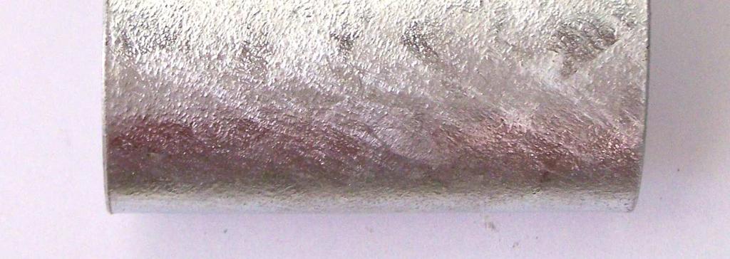 MATERIÁL A METODIKA Experimenty navazují na předchozí výzkum zabývající se uspořádáním intermetalických fází Fe-Zn a snižováním funkčnosti zinkové ochrany synergickým působením koroze a napětí.