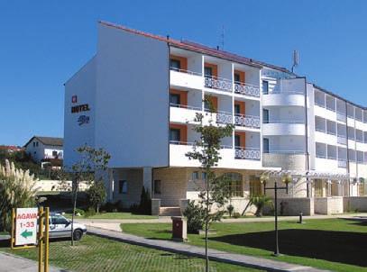 Návrat do hotelu, večeře 5.