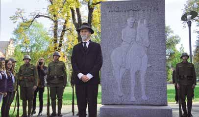 Jeden z hnojnických mostků sice jde objet, ale v takovém případě by to řidič musel vzít přes Komorní Lhotku a Horní Tošanovice. V druhém případě objízdná trasa neexistuje.
