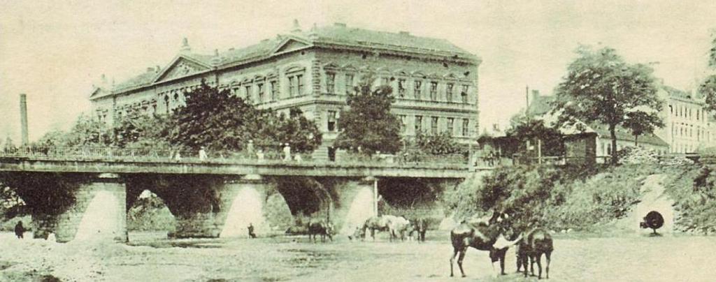 VYSOKÁ ŠKOLA STAVITELSTVÍ V BRNĚ (1951 1956) založena vládním