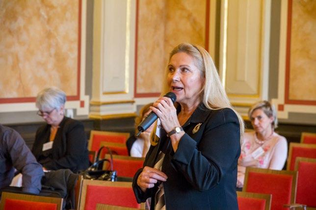 Sociální bydlení Příprava zákona o sociálním bydlení a příspěvku na bydlení Ministerstvo práce a sociálních věcí s Ministerstvem pro místní rozvoj a ministrem pro lidská práva Koncepce sociálního