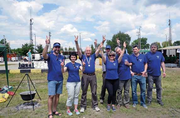 5 Lidské zdroje a komunikace Rok 2017 byl pro oblast lidských zdrojů velmi náročný. Došlo k znovuobnovení dalšího výrobního provozu a vznikla tak potřeba obsazení 11 nových pracovních pozic.