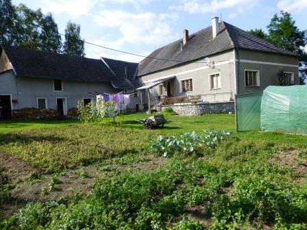 Použité koeficienty: K1 - koeficient polohy, lokality, především z pohledu občanské a technické vybavenosti, dopravní dostupnosti, atraktivitě okolí K2 koeficient typu stavby, materiálové provedení,