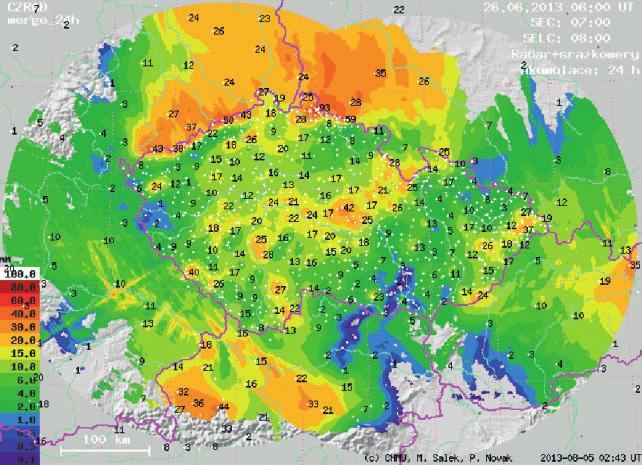 ní v této oblasti byla ta skutečnost, že bouřkové buňky, i když nepříliš vertikálně vyvinuté, opakovaně postupovaly přes stejné území a přechodně se intenzita srážek výrazně zvýšila.