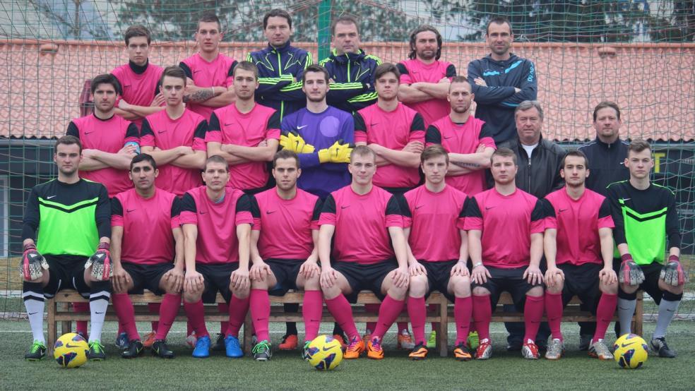 A mužstvo náš dnešní soupeř Český Lev Union Beroun Klub založen v roce 2007 Vítáme na našem stadionu ve Vokovicích hráče, funkcionáře a příznivce klubu Český Lev Union Beroun.