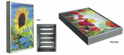 SVĚTELNÉ SKŘÍNĚ A SLOUPY INDOOR Světelná skříň ECO jednostranná Popis: Tato jednostranná světelná skříň s hloubkou 100 mm je na úkosu vybavena výklopnými hliníkovými profily o rozměru 25 mm, které