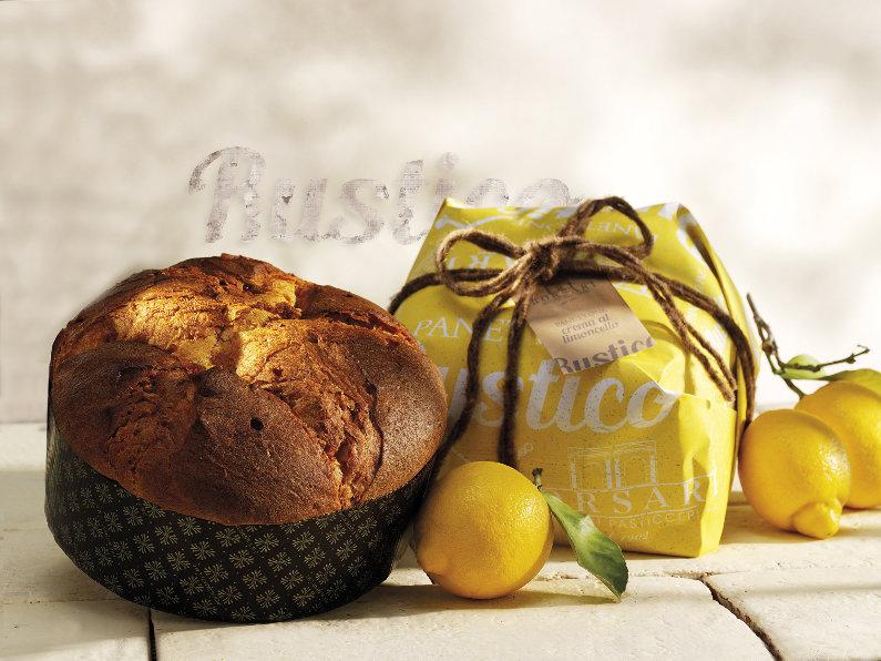 340211 Panettone s lesním
