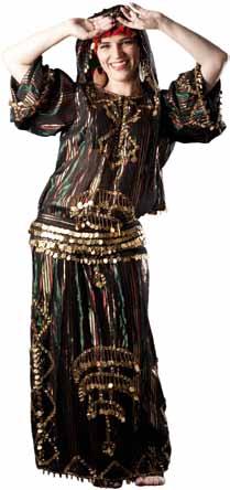 přehled tanečních stylů folklórní styly Ghawazee Ghawazee je specifický taneční styl egyptských kočovných cikánských kmenů, jejichž hlavním zdrojem obživy byl zpěv a tanec, proto oceňovaly narození
