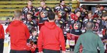 Fanoušky v hledišti potěšil srdnatý výkon stříbrných Češek Lucie Hochmann s Kateřinou Kohoutkovou, zatímco další reprezentantka ČR Jarmila Machačová zůstala po boku Slovenky Alžbety Bačíkové těsně
