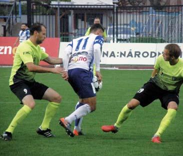 34 fotbal milujeme vecerník HRÁČ PODLE VEČERNÍKU ZNOJEMSKÉ OKURKY CHUTNALY Prostějov poskočil po další výhře do první šestky Jeden z dlouholetých hráčů, který se sám počítá téměř mezi odchovance, si