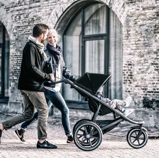 Kočárky Thule Urban Glide 2 Pro aktivní rodiny na cestách Kočárek Thule Urban Glide 2 má moderní a odlehčenou konstrukci, díky které se dokonale hodí pro