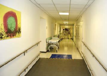 medicína, věda a výzkum Češi infarkt stále podceňují Srdeční infarkt představuje vážné akutní onemocnění, které přímo ohrožuje život.