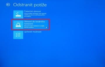 Pokud tedy máte v počítači na systémovém disku nějaké data (dokumenty, fotografie,...), tak o ně přijdete.