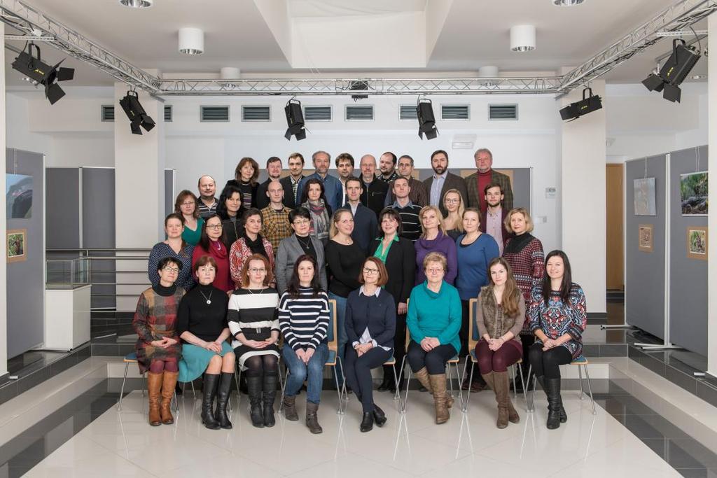 Pedagogický sbor ve školním roce 2017/2018 Přílohy: č. 1 - Soutěže č. 2 - Akce školy č. 3 - DVD Záznam orchestrálního koncertu absolventů - 24. 5.
