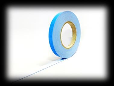Oboustranné lepicí pásky Pěnová páska LGA217 Oboustranně lepicí bílá pěnová páska s nosičem z polyetylenové pěny a lepidlem z akrylátu. Ochrannou vrstvu tvoří, modrá PP folie.